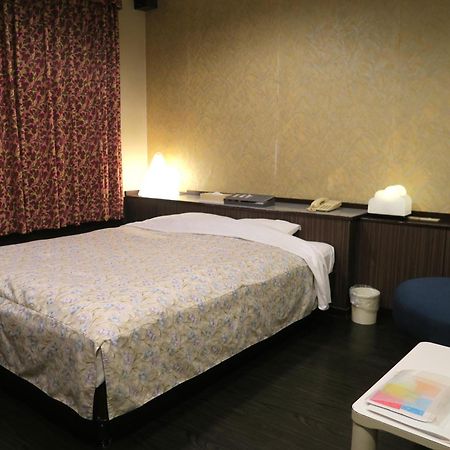 Hotel Carnival Metabaru Eksteriør bilde